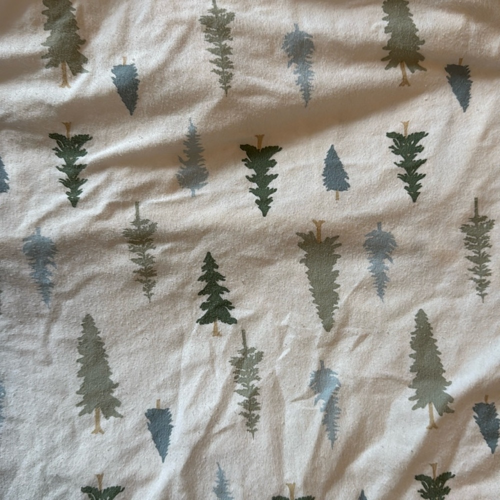 Modern Moments Gerber Tree Crib Sheet